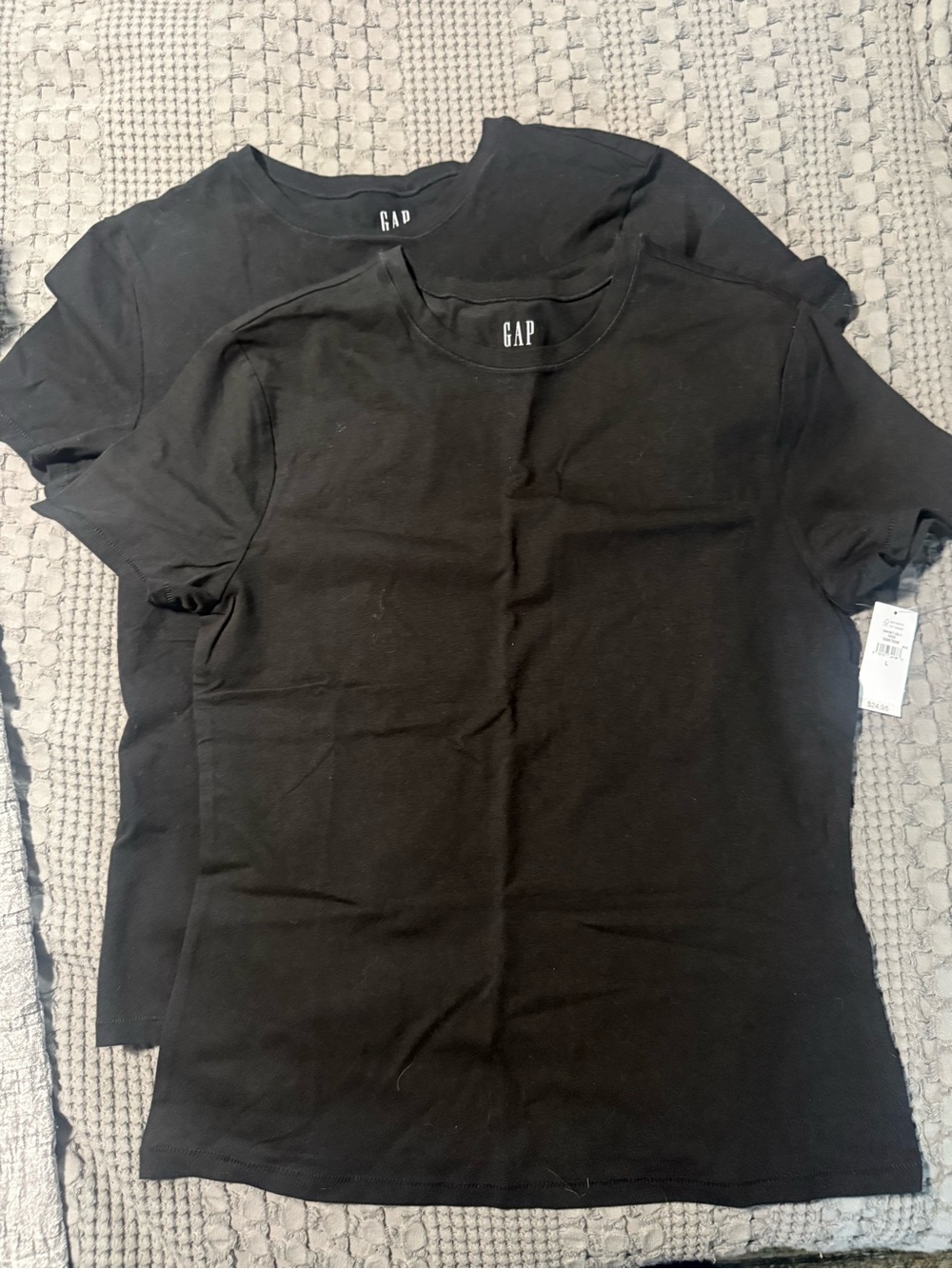 GAP close knit crew neck tees